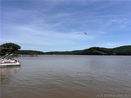 173 Bayshore, Edwards, MO 65326