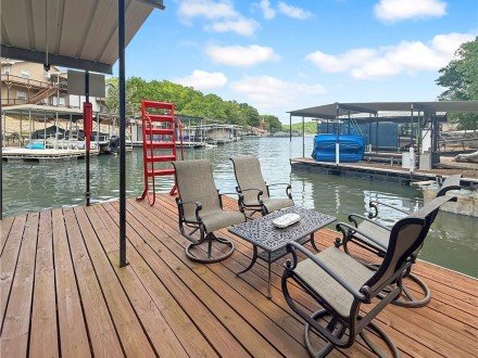 23 Casa, Roach, MO 65787