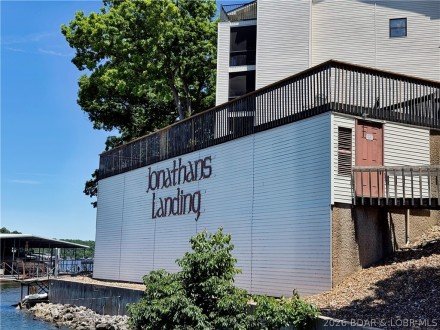 98 Jonathans Landing, Lake Ozark, MO 65049