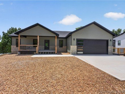 27476 Runway, Lincoln, MO 65338
