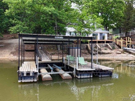 140 Carefree Point, Sunrise Beach, MO 65079