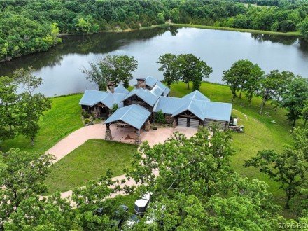 21616 Poorboy, Warsaw, MO 65355