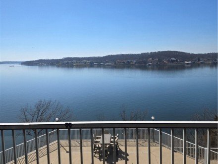 2558 Bagnell Dam, Lake Ozark, MO 65049