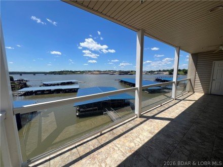 1225 Lands End, Osage Beach, MO 65065