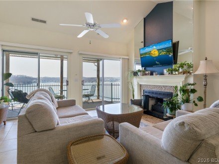508 Harbour Towne, Lake Ozark, MO 65049