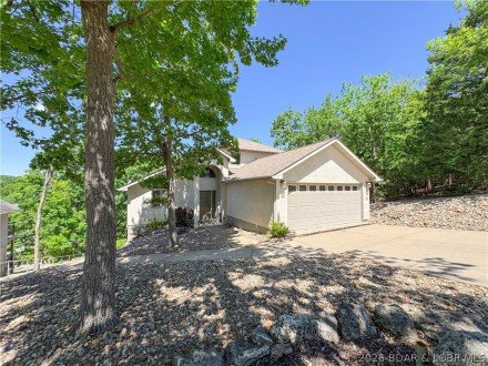 177 Ridgewood, Lake Ozark, MO 65049