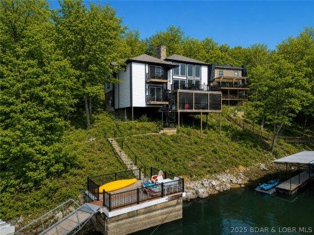 16 Shelter, Osage Beach, MO 65065