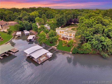 659 Regency Cove, Four Seasons, MO 65049