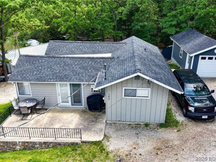 140 Carefree Point, Sunrise Beach, MO 65079