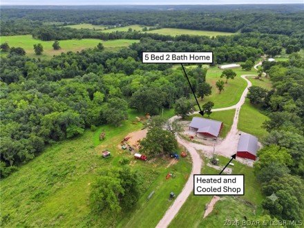 70 Rollins Creek, Brumley, MO 65017