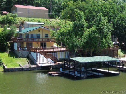 2355 Lick Creek, Edwards, MO 65326