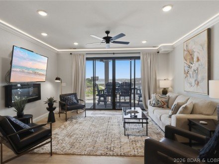 1065 Topsider, Osage Beach, MO 65065