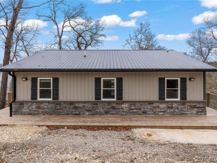 375 Admirals, Climax Springs, MO 65324