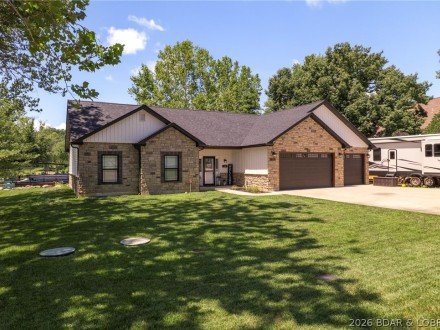 299 Sparkling Water, Sunrise Beach, MO 65079