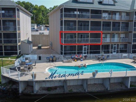 255 Plaza Beach, Camdenton, MO 65020