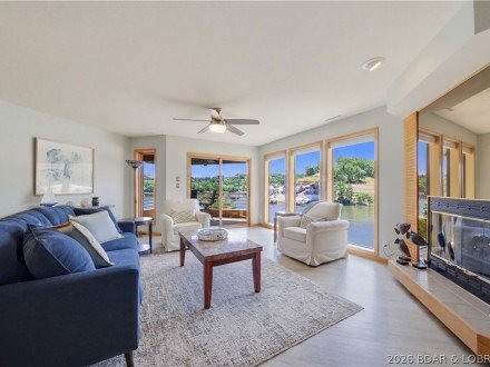 120 Cedar, Lake Ozark, MO 65049