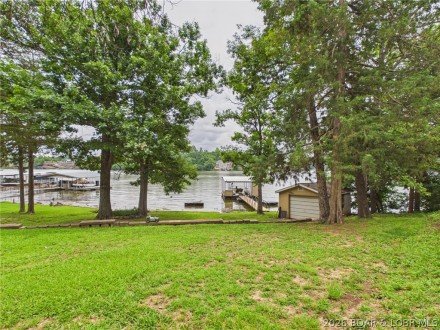 4582 Lower Prairie Hollow, Roach, MO 65787