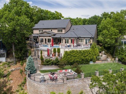 812 Cedar Crest, Lake Ozark, MO 65049