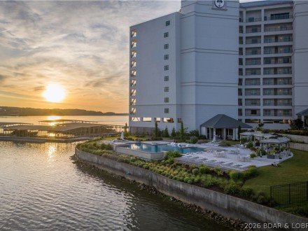 166 Captiva, Sunrise Beach, MO 65079