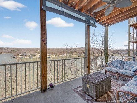 156 Bluff, Camdenton, MO 65020