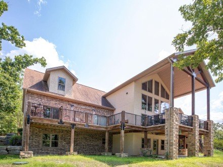 1615 Rustic Acres, Kirbyville, MO 65679