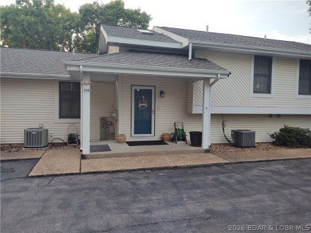 559 Cedar, Lake Ozark, MO 65049
