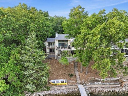 46 Marvic, Camdenton, MO 65020