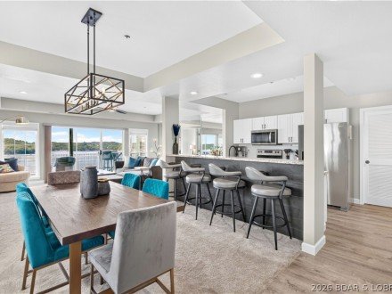 803 East Harbour Towne, Lake Ozark, MO 65049