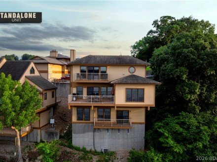 675 Cedar, Lake Ozark, MO 65049