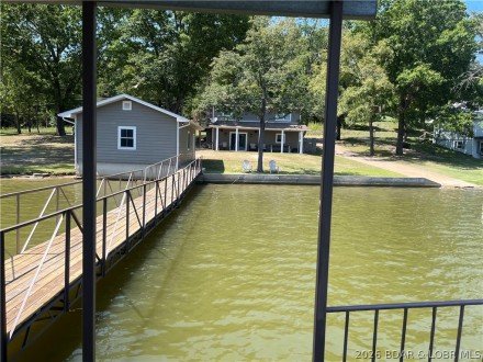 930 Cedar Ridge, Roach, MO 65787