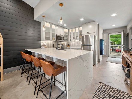 305 Highland, Lake Ozark, MO 65049