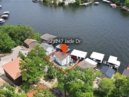 21247 Jade, Rocky Mount, MO 65072