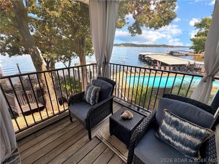 109 Woodcrest, Lake Ozark, MO 65049