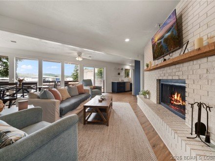 217 Lucky Strike, Sunrise Beach, MO 65079