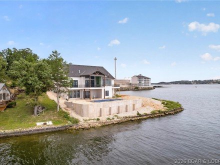 9 Chelle, Rocky Mount, MO 65072