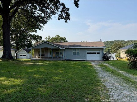 1368 Cedar Ridge, Roach, MO 65787