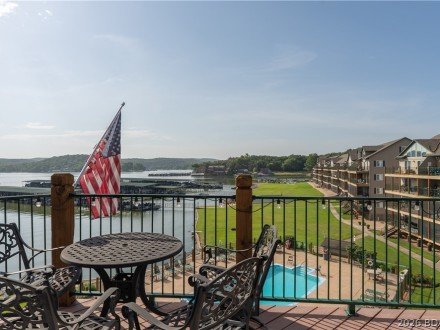 93 Cedar Glen, Camdenton, MO 65020