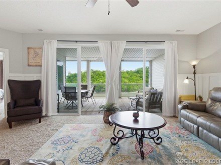 186 Sunset Palms, Camdenton, MO 65079