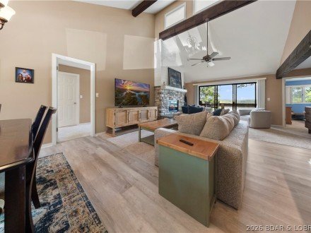 5940 Baydy Peak, Osage Beach, MO 65065