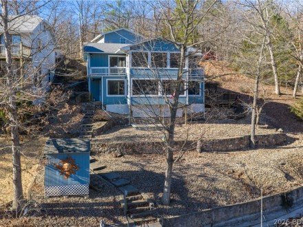 830 Shawnee View, Sunrise Beach, MO 65079