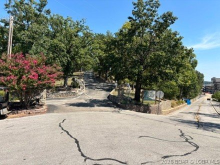 21 Westshore Falls, Lake Ozark, MO 65049