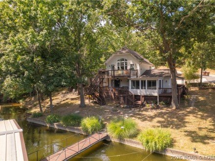 94 Clara Lyn Woods, Lake Ozark, MO 65049