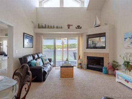 255 Plaza Beach, Camdenton, MO 65020