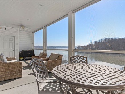 186 Sunset Palms, Camdenton, MO 65020