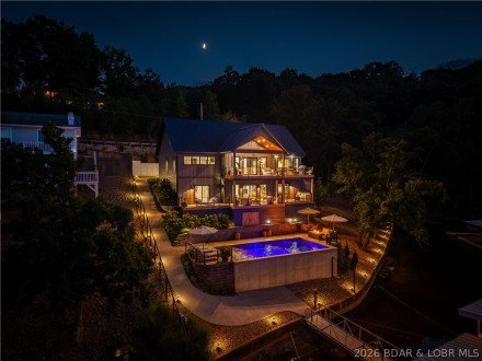 4242 Pogue Hollow, Osage Beach, MO 65065