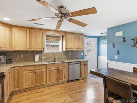 2202 Spring Cove, Sunrise Beach, MO 65079