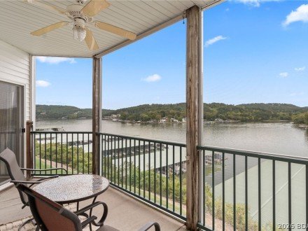 426 Cedar Heights, Camdenton, MO 65020