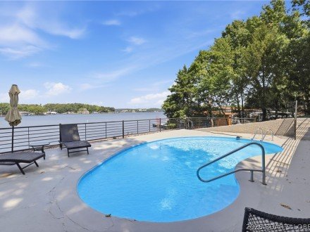 69 Joyce's, Four Seasons, MO 65049