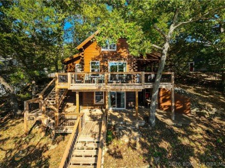 1030 Pleasant Valley, Roach, MO 65787