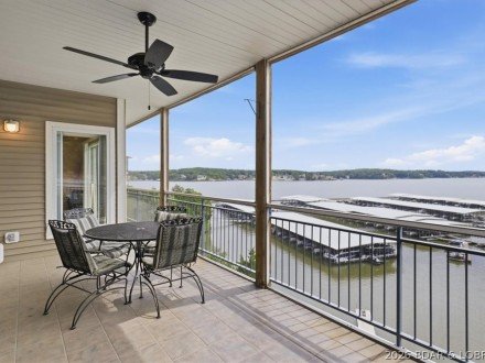 142 E Palisades, Lake Ozark, MO 65049